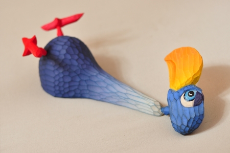 slepice na zádech ležící